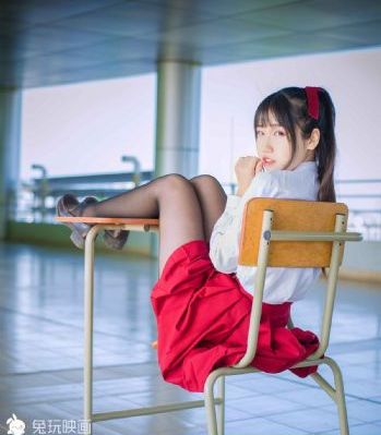 她儿砸被大佬盯上电视剧免费观看